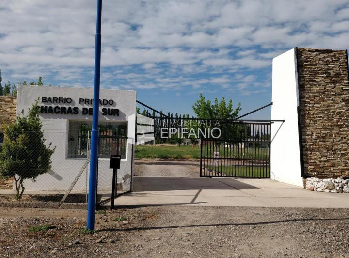 Terreno · 1200m²