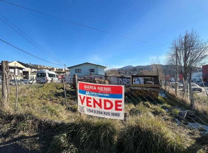 Terreno · 351m²