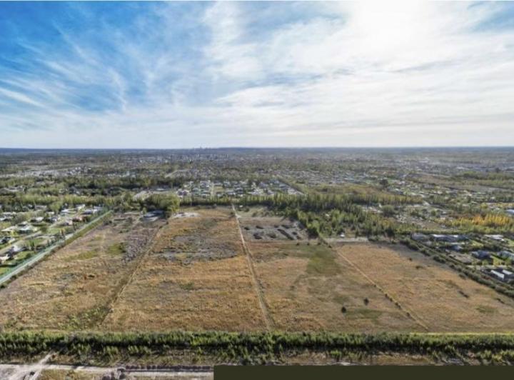 Terreno · 450m²