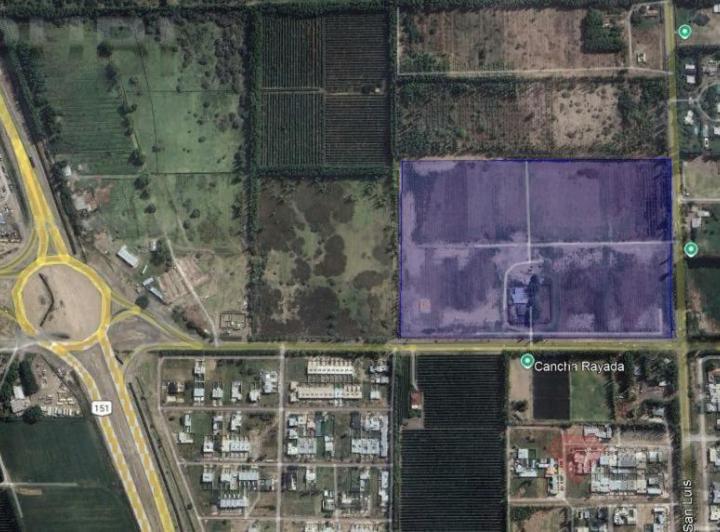 Terreno · 450m²