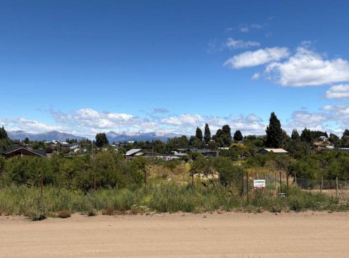 Terreno · 450m²