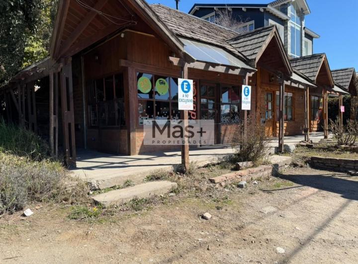 Local comercial · 73m² · 4 Ambientes · 5 Cocheras