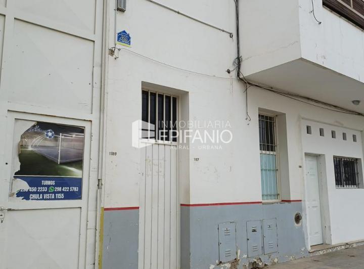 Bodega-Galpón · 800m² · 8 Ambientes