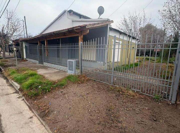 Casa · 3 Ambientes · 1 Cochera