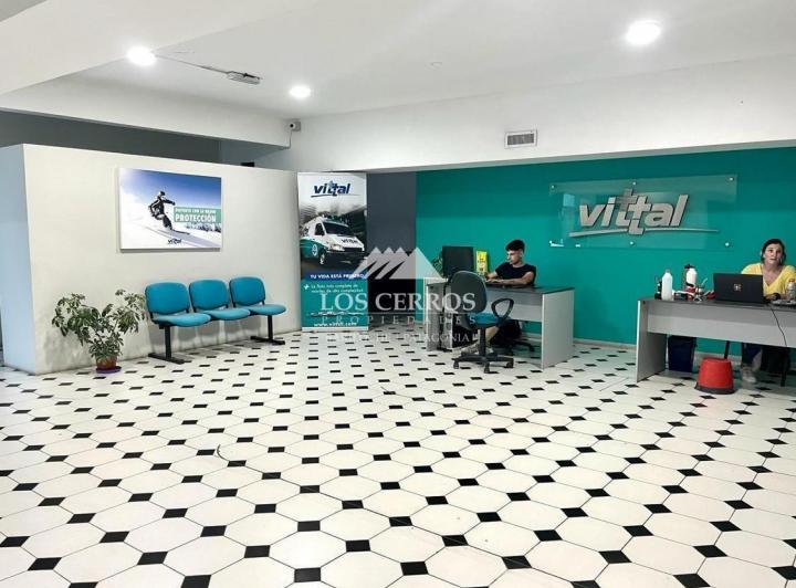 Oficina comercial · 337m² · 6 Ambientes