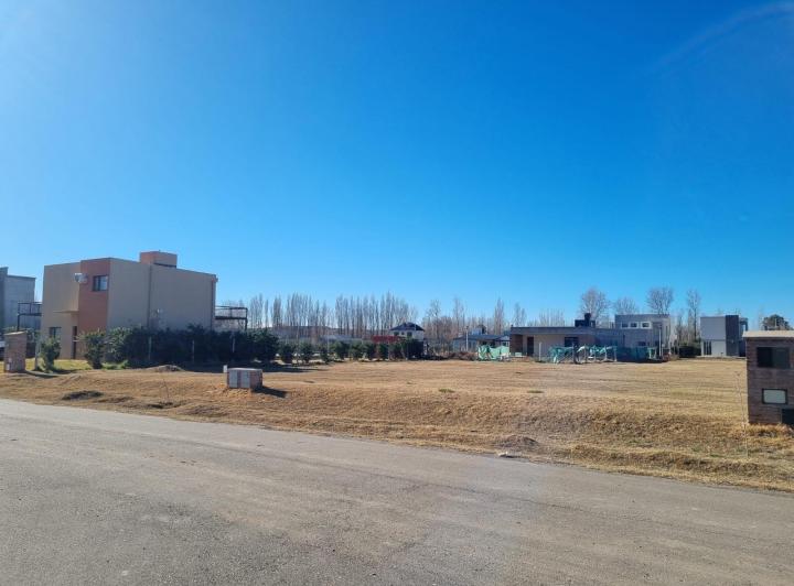 Terreno · 575m²
