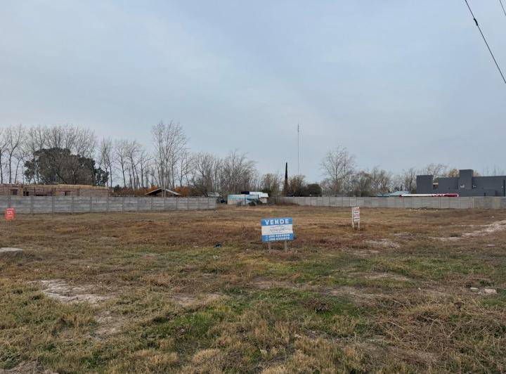Terreno · 281m²