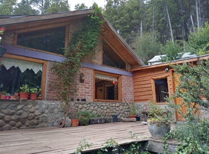 Casa · 90m² · 5 Ambientes