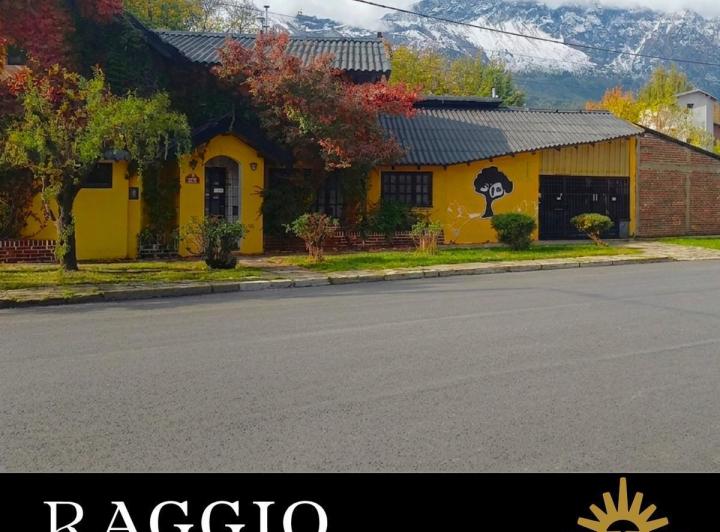 Casa · 325m² · 10 Ambientes