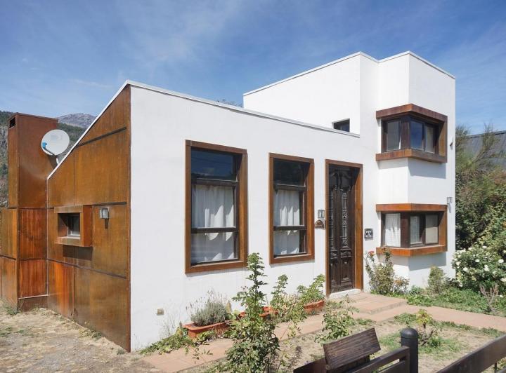 Casa · 90m² · 5 Ambientes