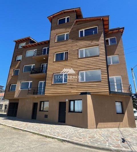 Departamento · 38ha · 2 Ambientes · 1 Cochera