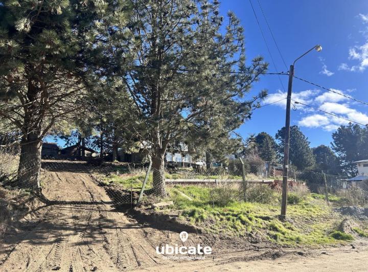 Terreno · 398m²