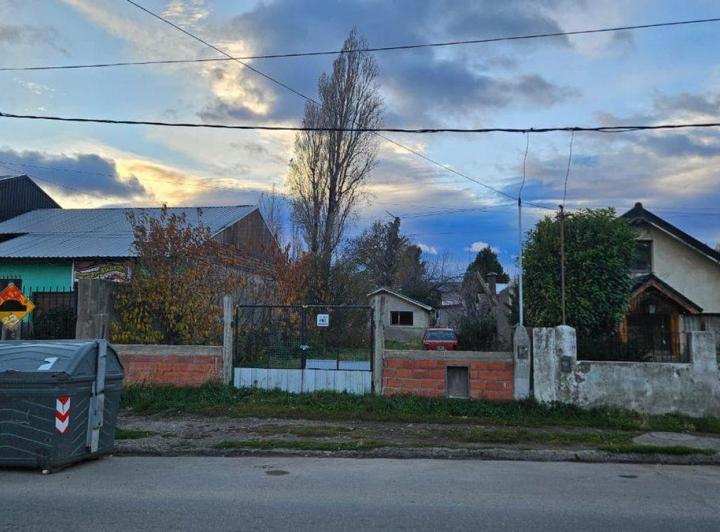 Terreno · 400m²