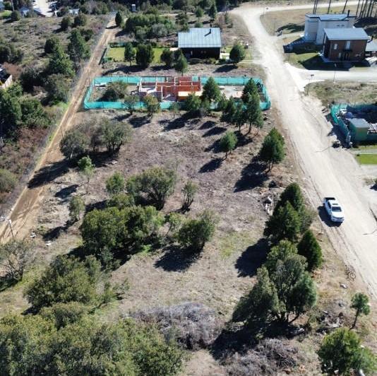 Terreno · 600m²
