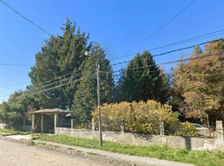 Casa · 320m² · 4 Ambientes · 2 Cocheras