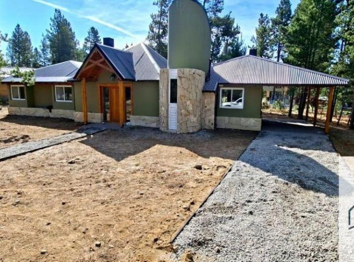 Casa · 150m² · 4 Ambientes · 1 Cochera