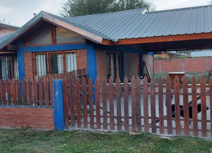 Casa · 80m² · 5 Ambientes · 1 Cochera