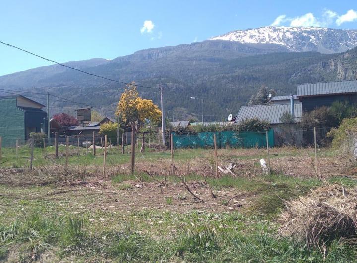 Terreno · 372m²