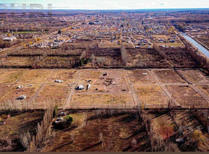 Terreno · 300m²
