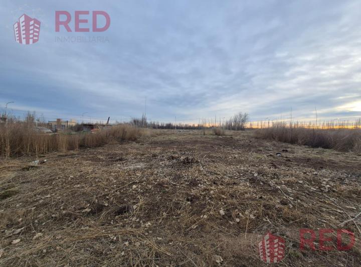 Terreno · 300m²