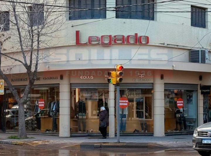 Edificio · 1060m²