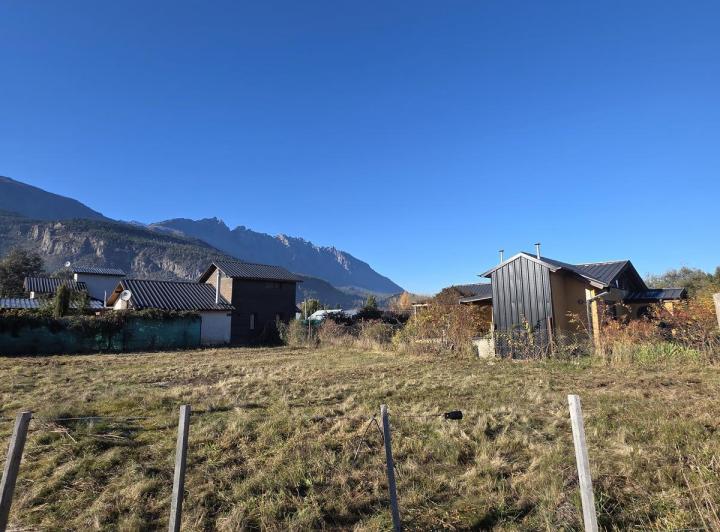 Terreno · 372m²