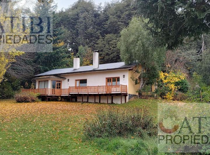 Edificio · 820m²