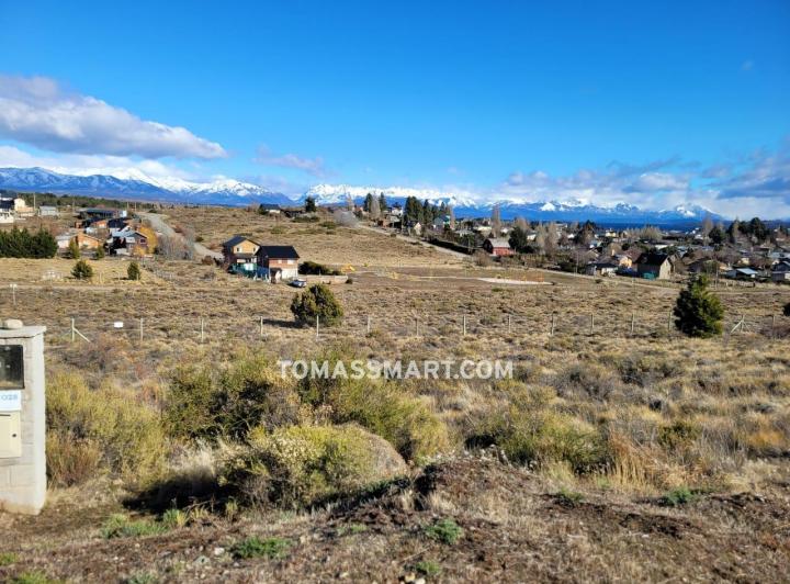 Terreno · 1067m²