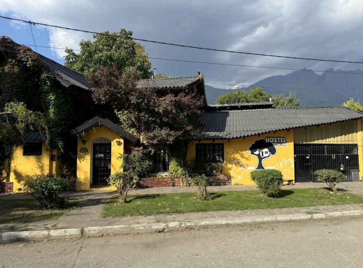 Edificio · 325m² · 1 Cochera