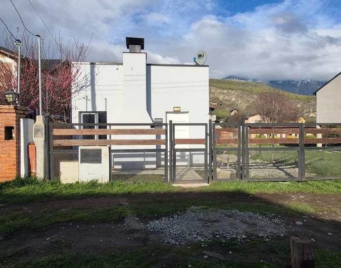 Casa · 66m² · 2 Ambientes · 1 Cochera