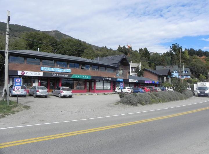 Local comercial · 365m²