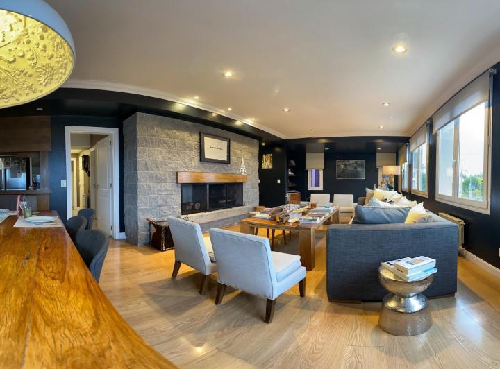 Departamento · 180m² · 4 Ambientes · 2 Cocheras