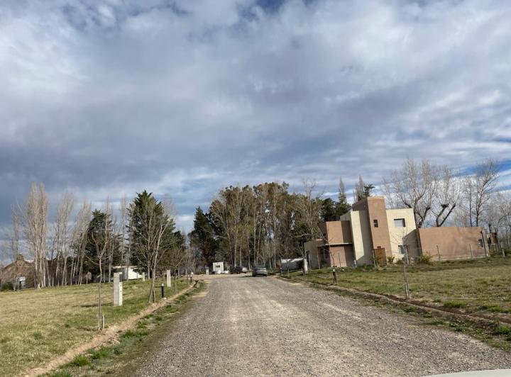 Terreno · 919m²