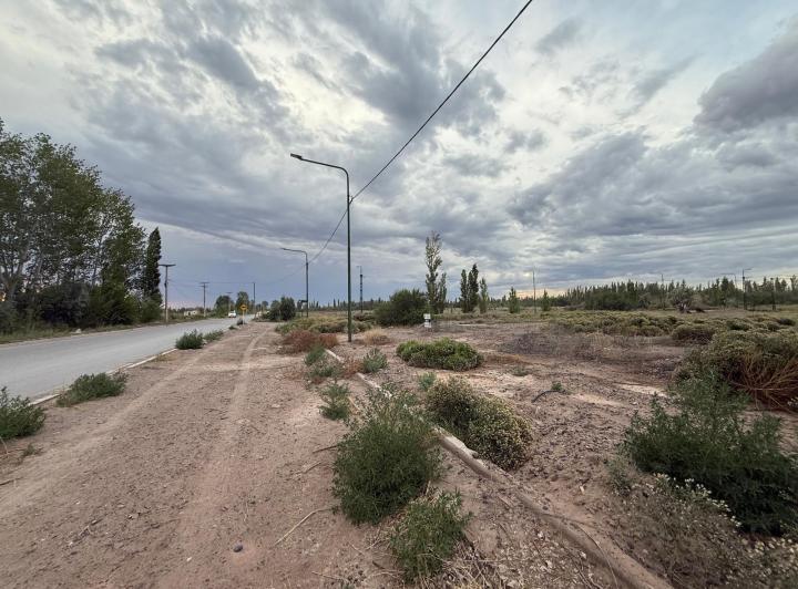 Terreno · 388m²