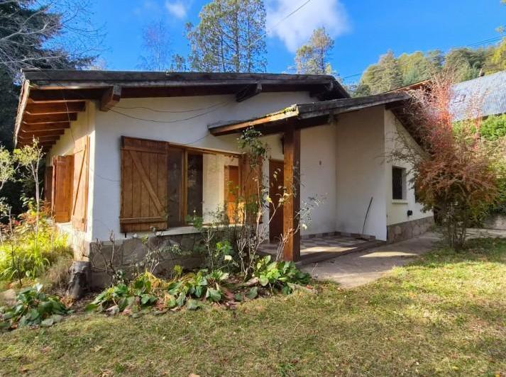 Casa · 185m² · 4 Ambientes · 1 Cochera