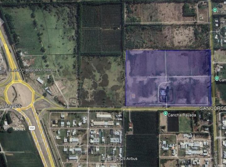 Terreno · 450m²