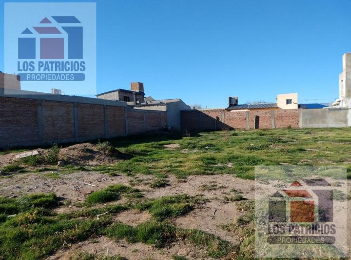 Terreno · 450m²
