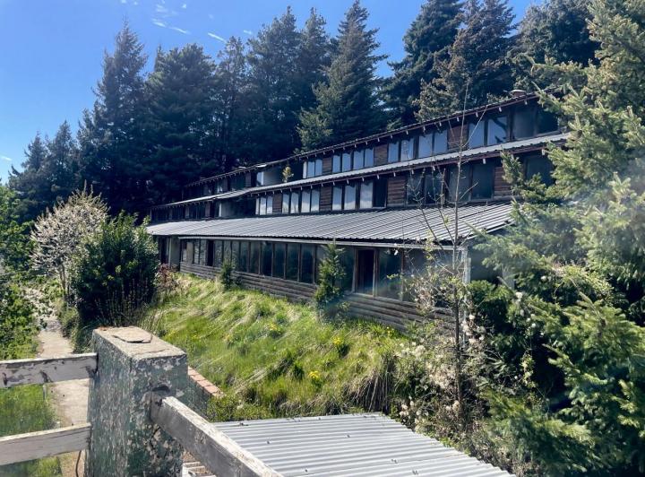 Hotel · 8900m²