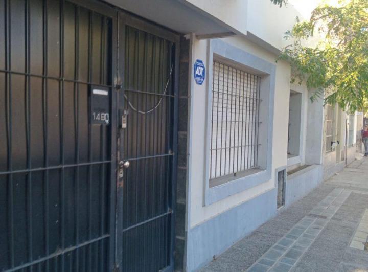 Casa · 209m² · 7 Ambientes · 1 Cochera