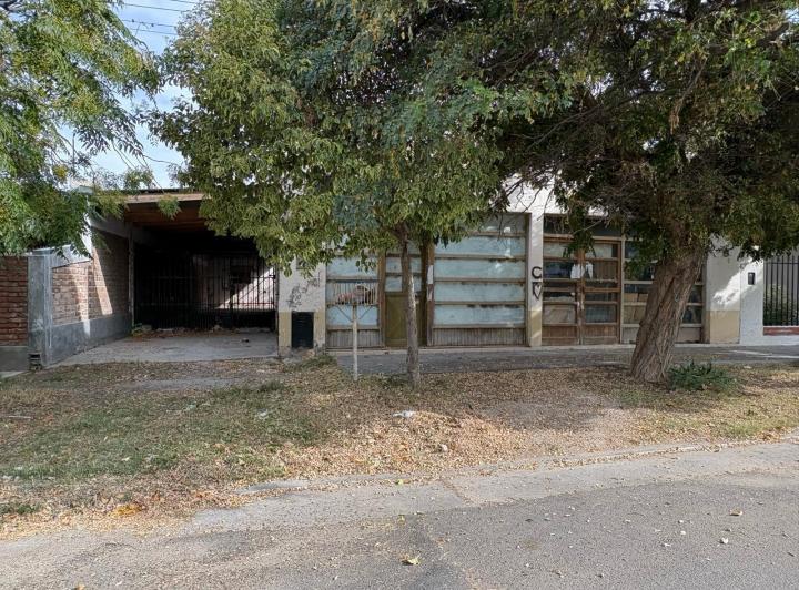 Local comercial · 280m² · 3 Cocheras