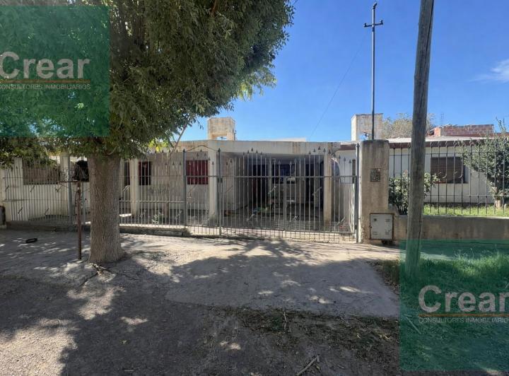 Casa · 4 Ambientes · 1 Cochera