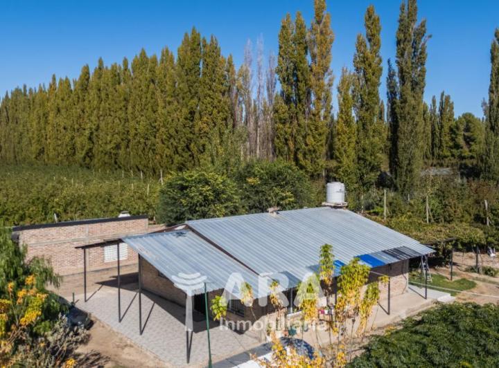 Campo · 148m² · 4 Ambientes · 1 Cochera