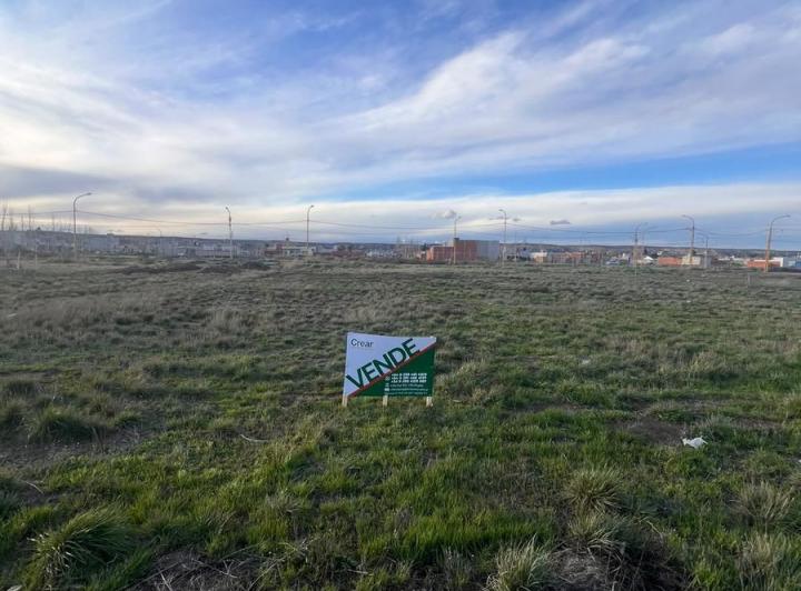 Terreno · 300m²