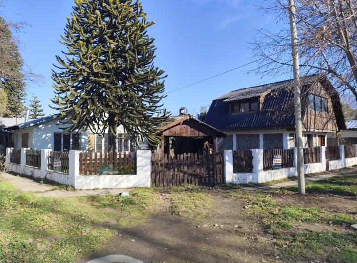 Casa · 140m² · 2 Dormitorios · 1 Cochera