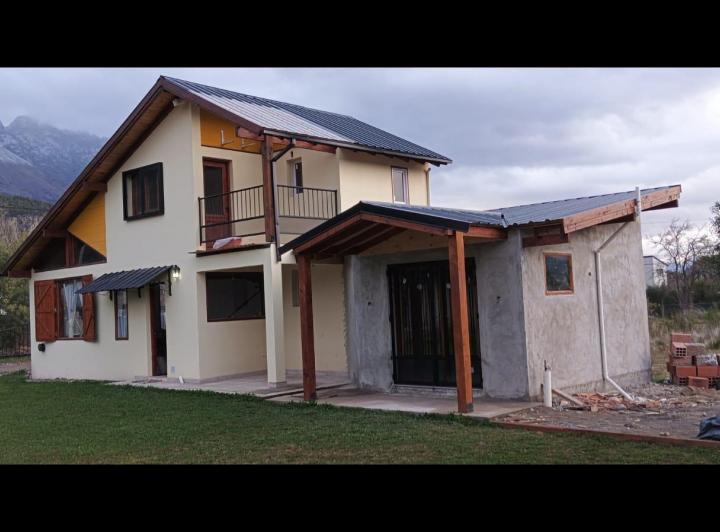 Casa · 92m² · 3 Ambientes