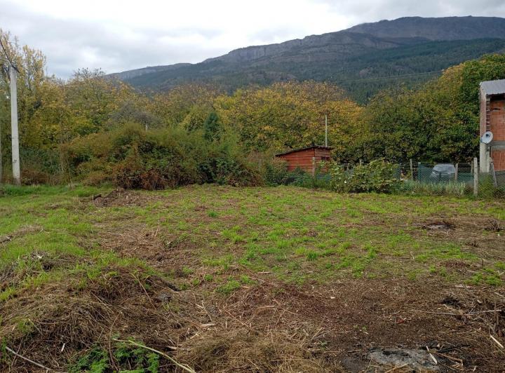 Terreno · 410m²