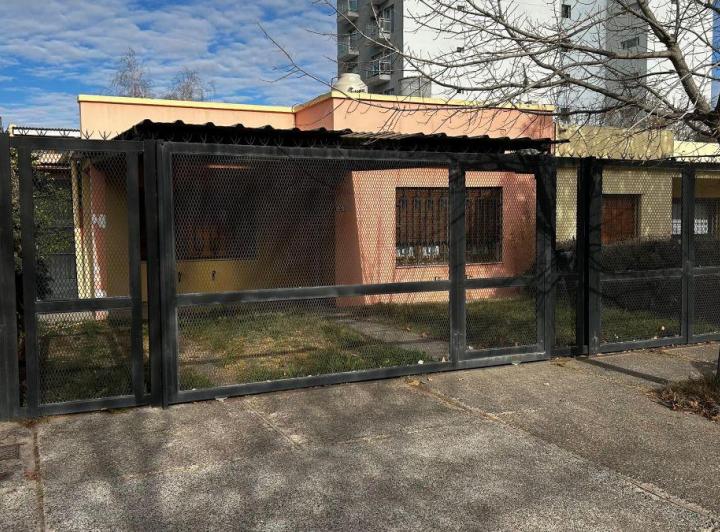 Casa · 172m² · 4 Ambientes · 1 Cochera