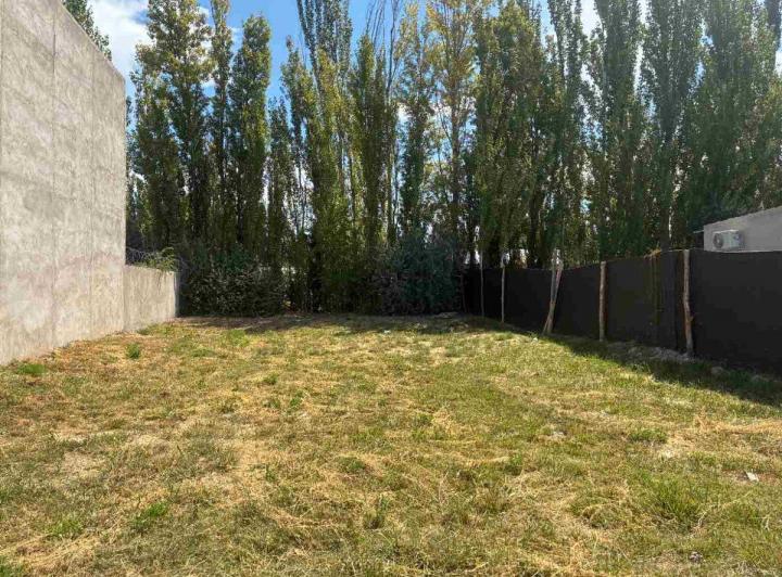 Terreno · 293m²