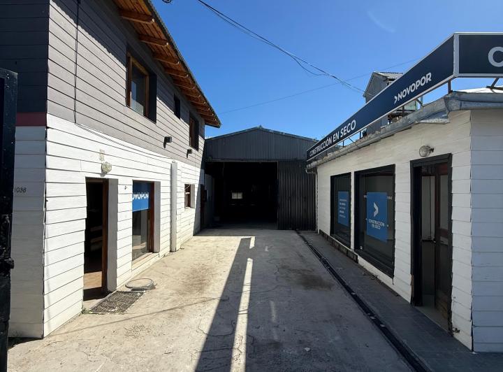 Bodega-Galpón · 480m²