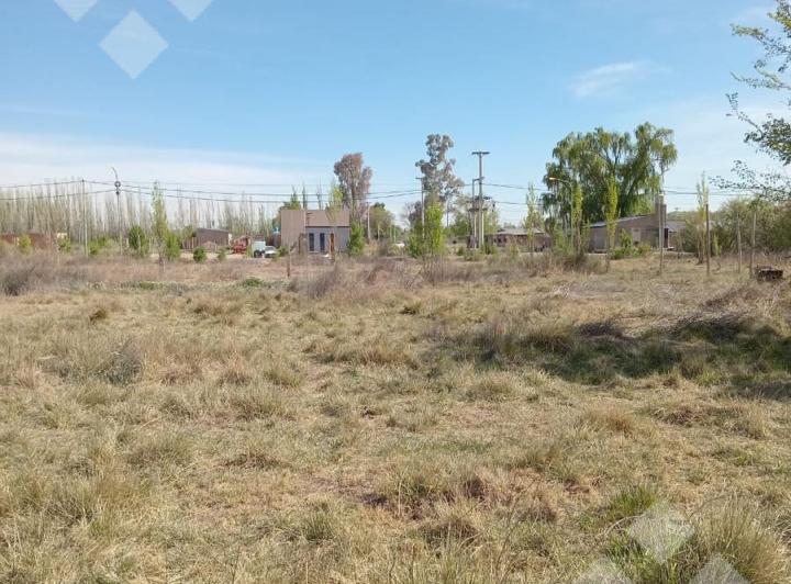 Terreno · 300m²